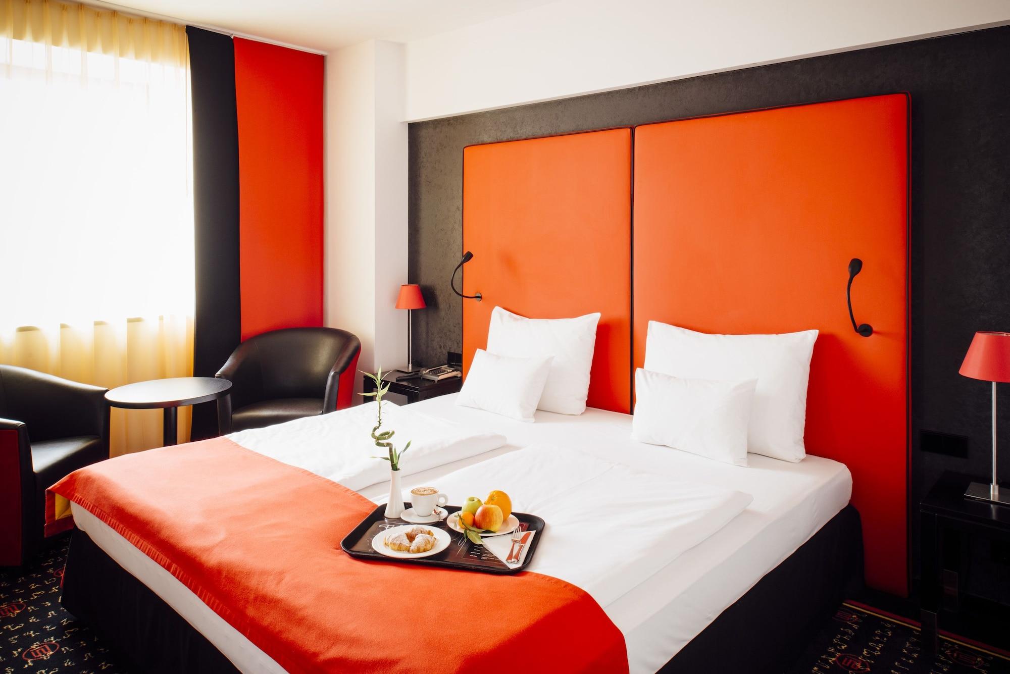 Hotel Vienna House Easy By Wyndham Bucharest Airport Otopeni