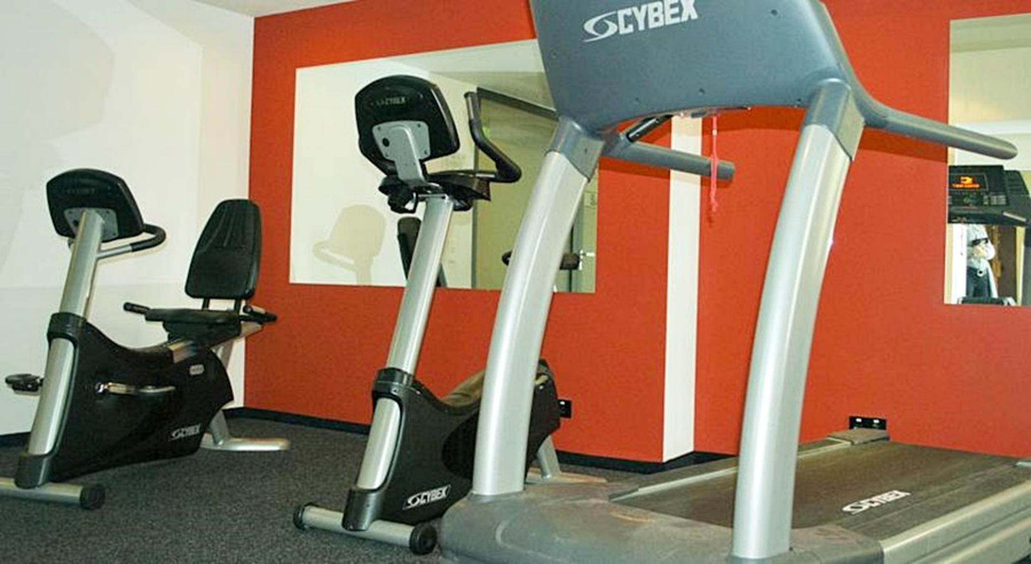Hotel Vienna House Easy By Wyndham Bucharest Airport 4*