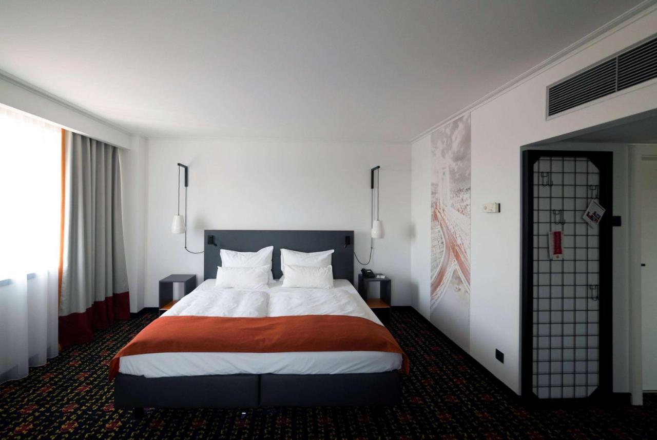 Vienna House Easy By Wyndham Bucharest Airport Hotel Otopeni
