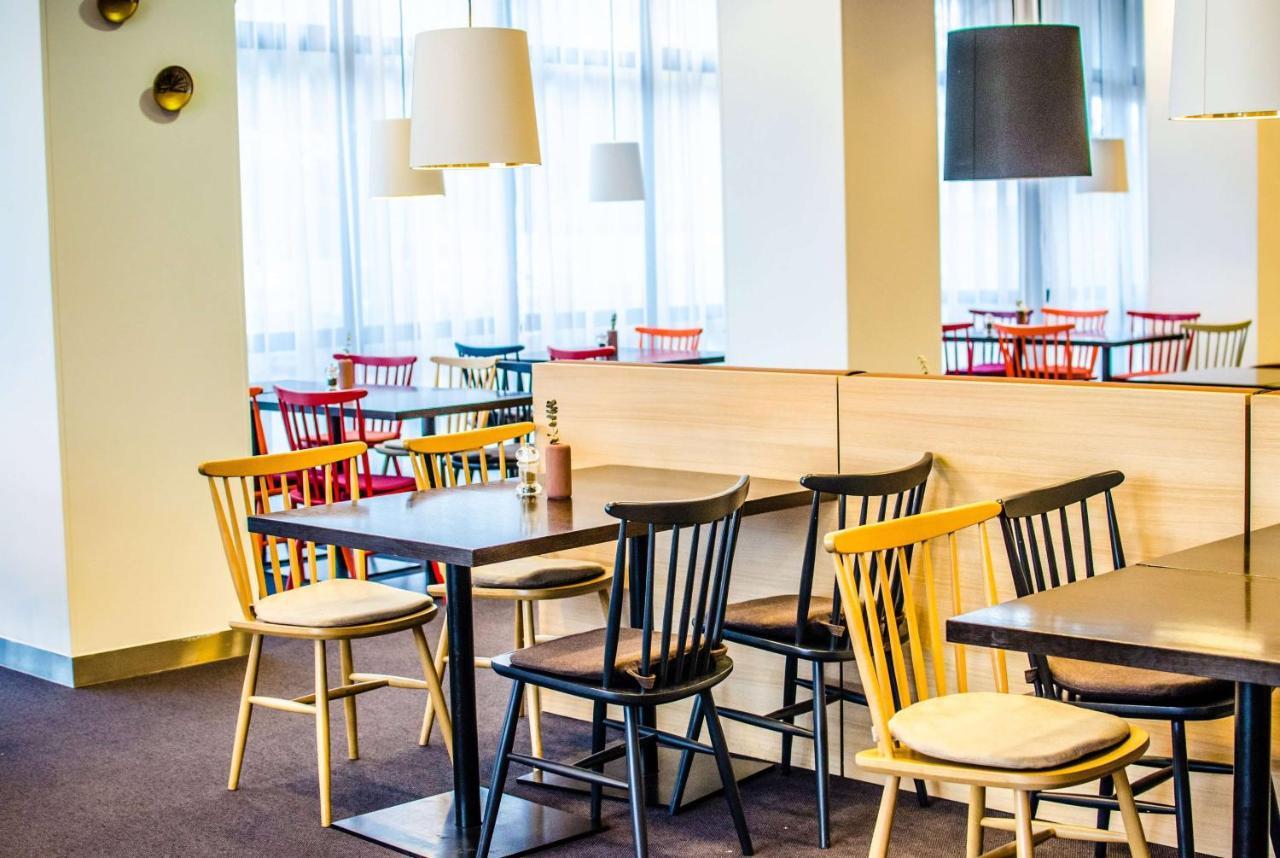 Vienna House Easy By Wyndham Bucharest Airport